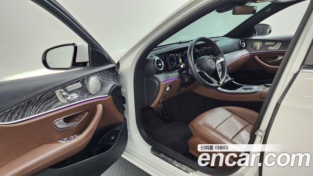 Mercedes-Benz E-Class E350 4MATIC Avantgarde