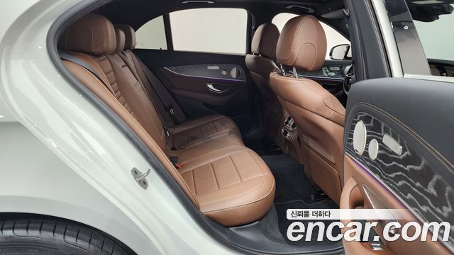 Mercedes-Benz E-Class E350 4MATIC Avantgarde