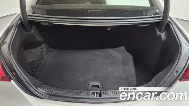 Mercedes-Benz E-Class E350 4MATIC Avantgarde