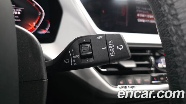 BMW 1-Series 118d Joy First Edition