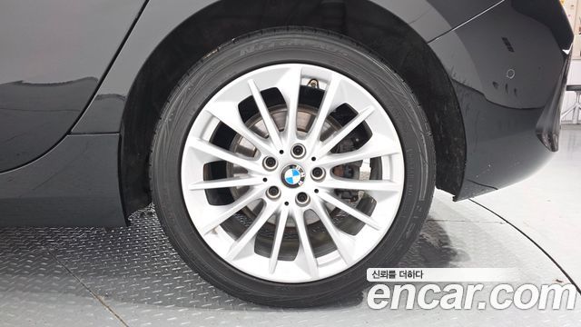 BMW 1-Series 118d Joy First Edition