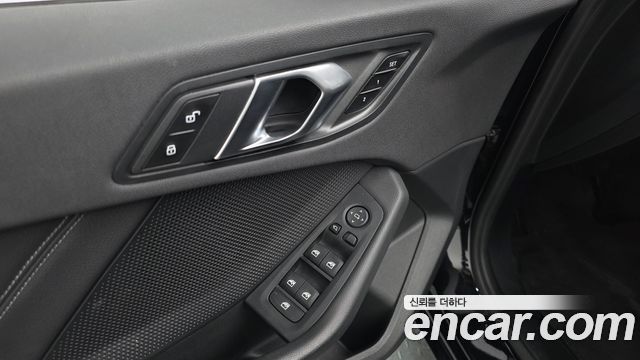 BMW 1-Series 118d Joy First Edition