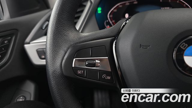 BMW 1-Series 118d Joy First Edition