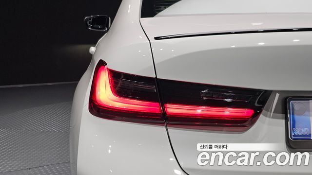 BMW 3-Series 320i M Sport