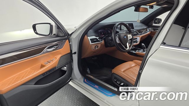 BMW 7-Series 730Ld xDrive Design Pure Excellence
