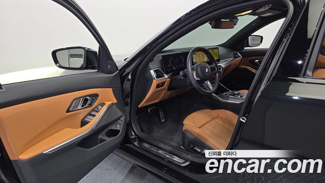 BMW 3-Series 320i M Sport