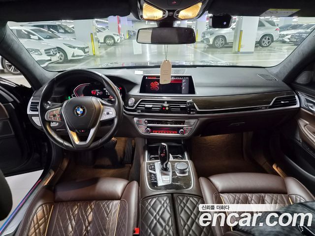 BMW 7-Series 730Ld xDrive Design Pure Excellence