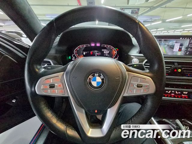 BMW 7-Series 730Ld xDrive Design Pure Excellence