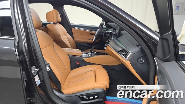 BMW 5-Series 520i M Sport