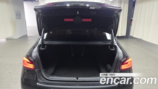BMW 5-Series 520i M Sport