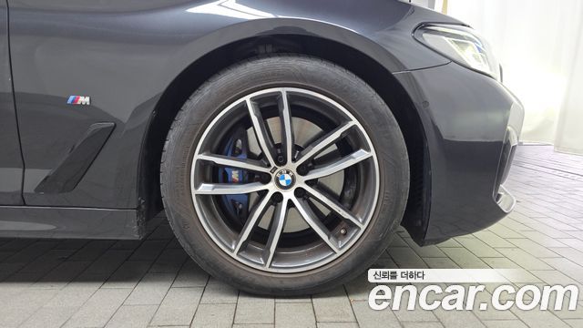 BMW 5-Series 520i M Sport