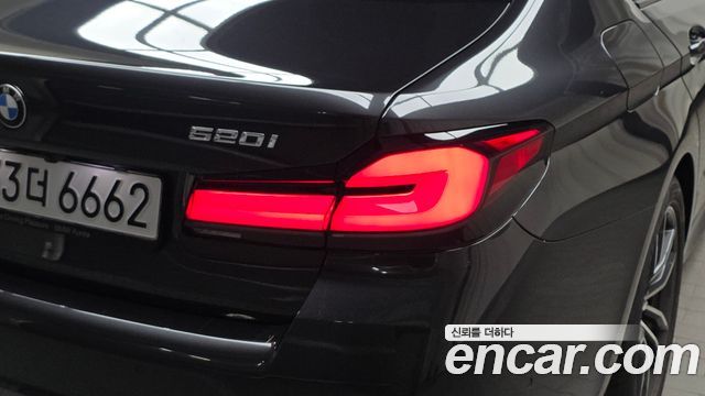 BMW 5-Series 520i M Sport