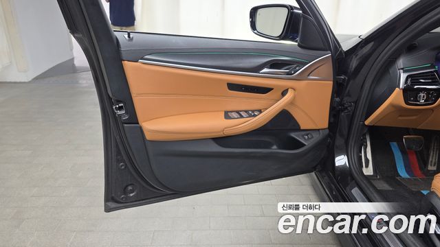 BMW 5-Series 520i M Sport