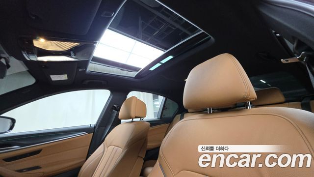 BMW 5-Series 520i M Sport