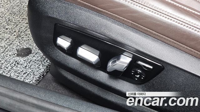 BMW 5-Series 530i M Sport Package Plus