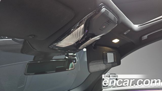 BMW 5-Series 530i M Sport Package Plus