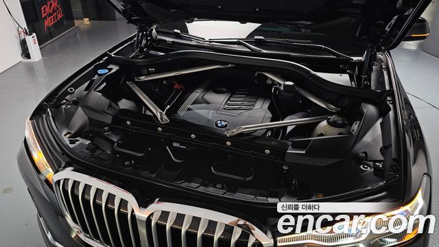 BMW X7 xDrive 40i Design Pure Excellence 7-Seater