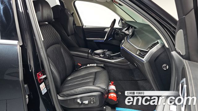 BMW X7 xDrive 40i Design Pure Excellence 7-Seater