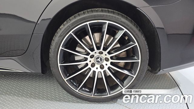 Mercedes-Benz CLS-Class CLS450 4MATIC AMG Line