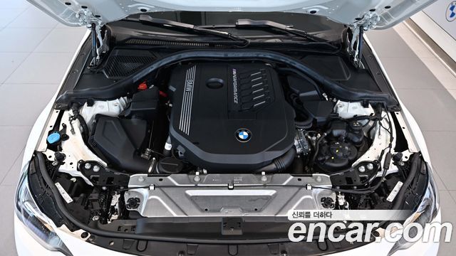 BMW 2-Series M240i xDrive Coupe