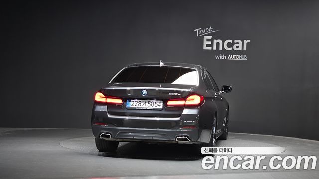 BMW 5-Series 530e M Sport