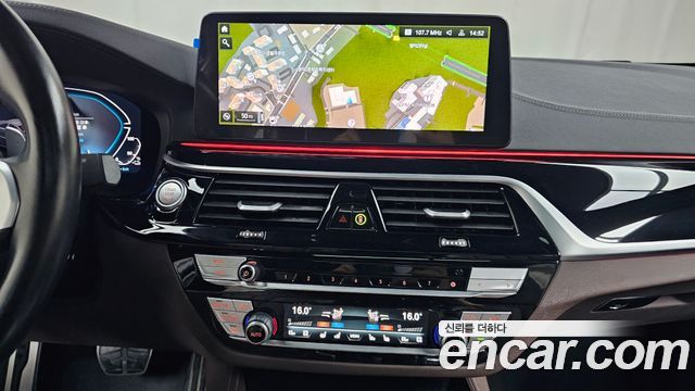 BMW 5-Series 530e M Sport