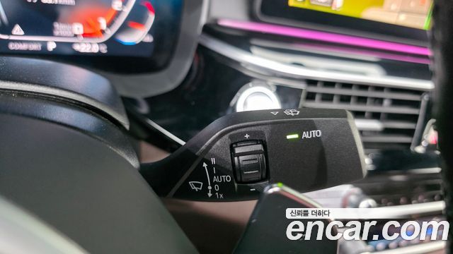 BMW 5-Series 530i M Sport Package