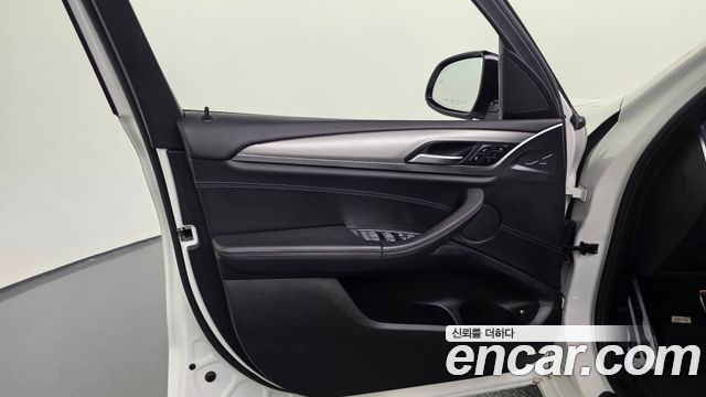BMW X3 xDrive 30e M sports Online Exclusive Edition