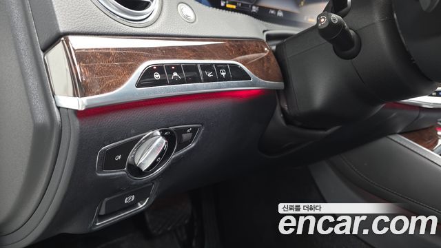 Mercedes-Benz S-Class S560L 4MATIC