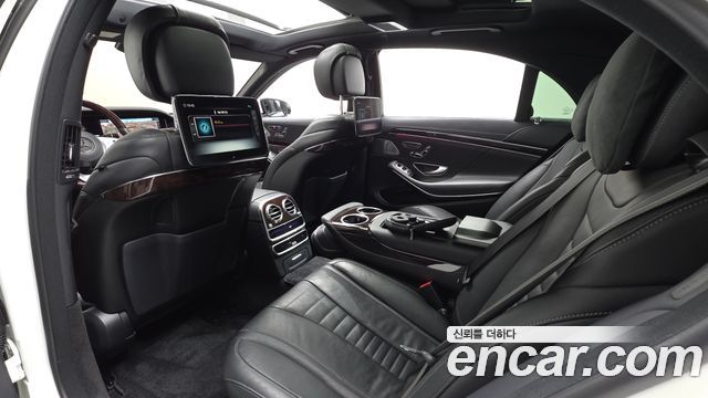 Mercedes-Benz S-Class S560L 4MATIC