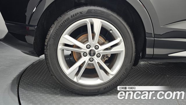 Audi Q3 35 TDI Premium Sportback
