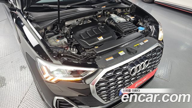 Audi Q3 35 TDI Premium Sportback