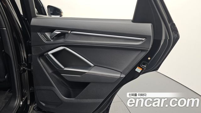 Audi Q3 35 TDI Premium Sportback