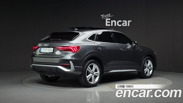 Audi Q3 35 TDI Premium Sportback