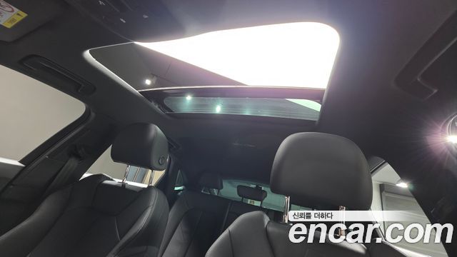 Audi Q3 35 TDI Premium Sportback