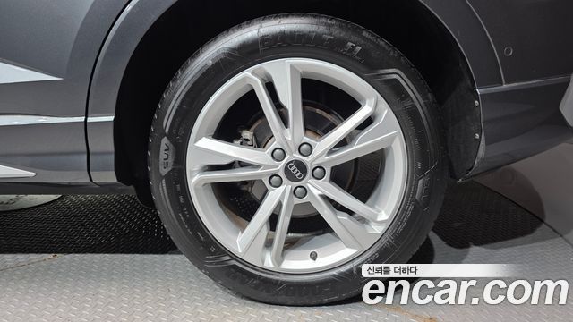 Audi Q3 35 TDI Premium Sportback