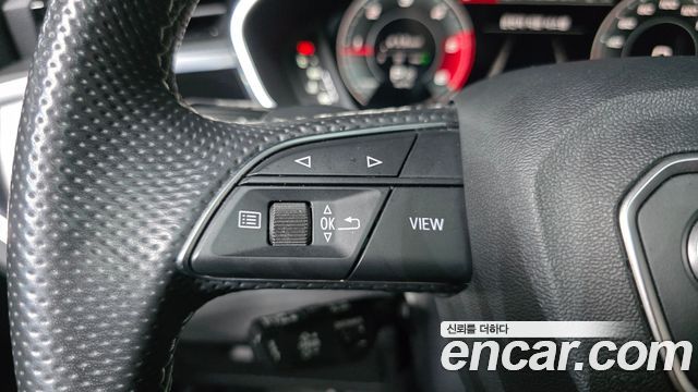 Audi Q3 35 TDI Premium Sportback