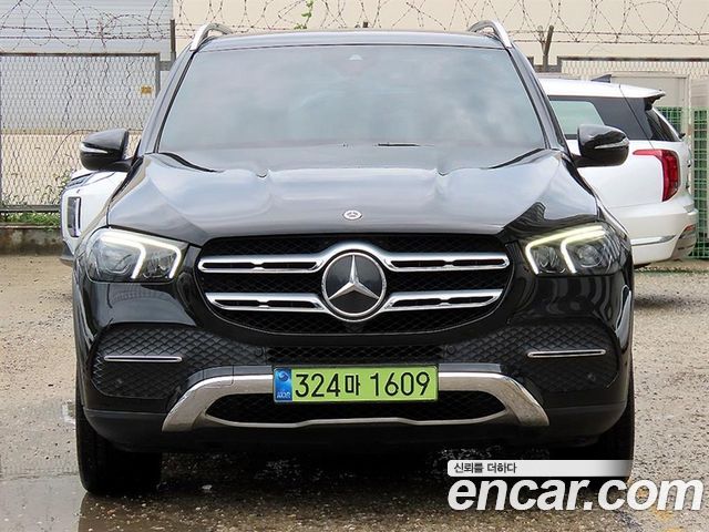 Mercedes-Benz GLE-Class GLE300d 4MATIC