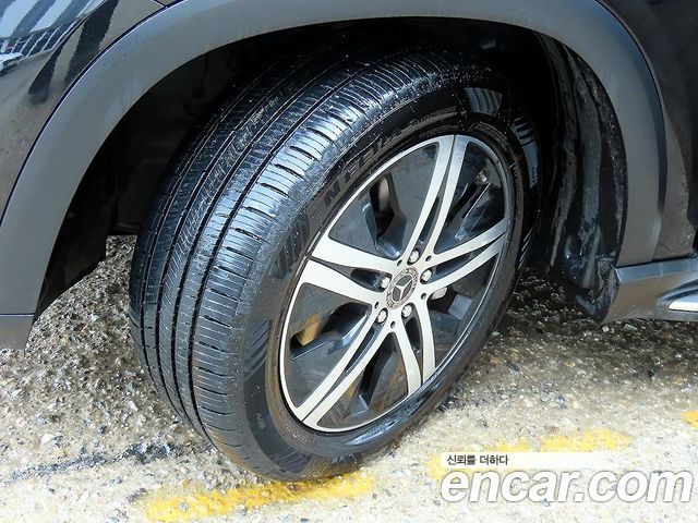 Mercedes-Benz GLE-Class GLE300d 4MATIC