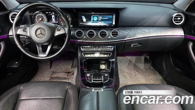 Mercedes-Benz E-Class E220d Avantgarde