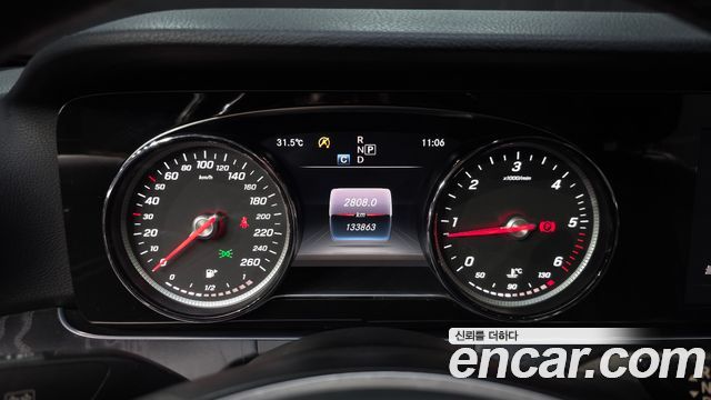Mercedes-Benz E-Class E220d Avantgarde