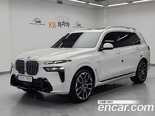 BMW X7 xDrive 40i M Sport 7STR