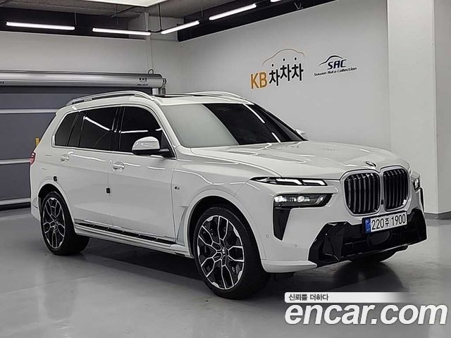 BMW X7 xDrive 40i M Sport 7STR
