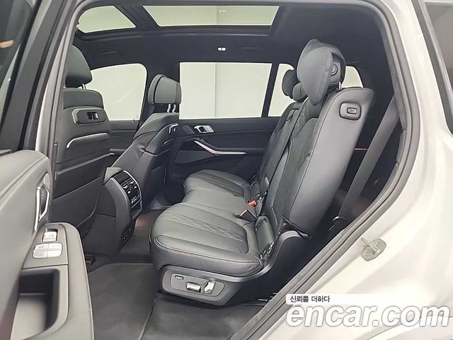 BMW X7 xDrive 40i M Sport 7STR