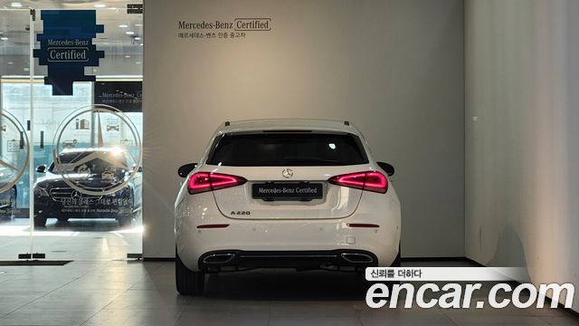 Mercedes-Benz A-Class A220 Hatchback