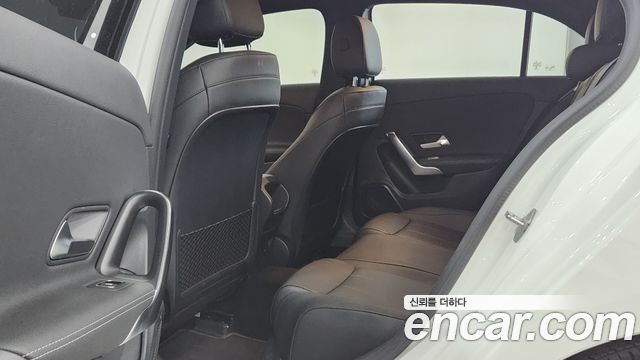 Mercedes-Benz A-Class A220 Hatchback