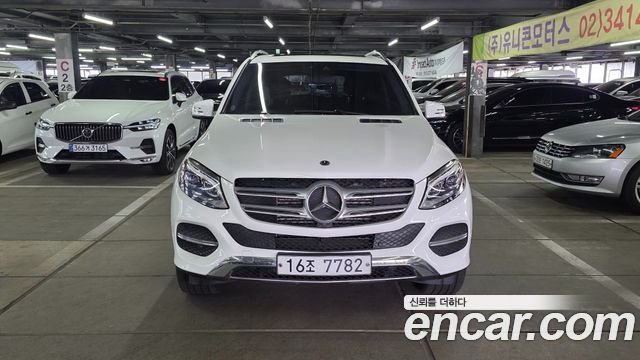 Mercedes-Benz GLE-Class GLE350 d 4MATIC