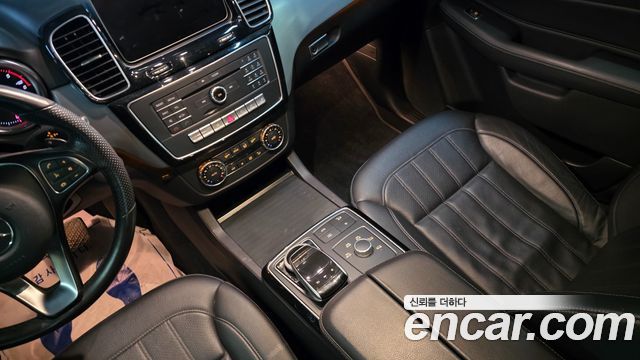 Mercedes-Benz GLE-Class GLE350 d 4MATIC