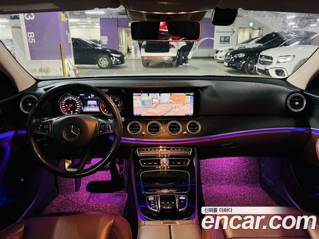 Mercedes-Benz E-Class E220d 4MATIC Avantgarde