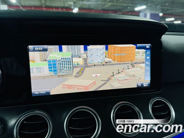 Mercedes-Benz E-Class E220d 4MATIC Avantgarde